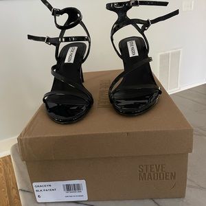 Steve Madden Graceyn Sandals